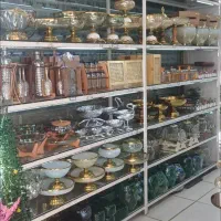 ویترین فلزی شیشه ایی