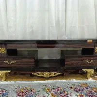 زیرتلویزیون مارک اونیک