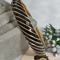 دستبند های  متنوع. کویین. گالری