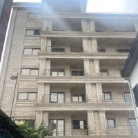 ۱۳۰متر۳خواب نوساز بلوار اصلی خ حافظ با ویو دریا