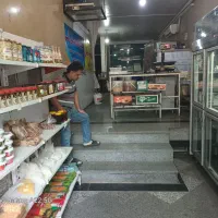 معازه بر خیابان ملگ اشتر کمی مانده به جمهوری|اجارهٔ مغازه و غرفه|قم, باغ شریفی|دیوار