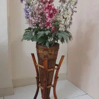 گل وگلدان باهم ۱۲۰۰ تومان