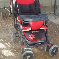 کالسکه قرمز مشکی