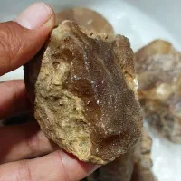 کسی میدونه این چ سنگی هست