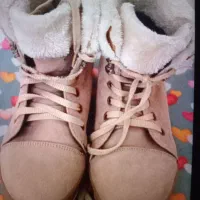 کالج پسرانه|کیف، کفش، کمربند|نیشابور, دارایی|دیوار