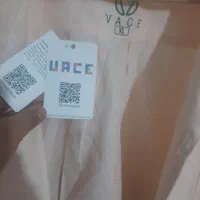 دوعددپیراهن|لباس|بومهن, |دیوار