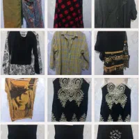 تعداد زیادی لباس