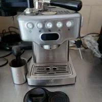 یک دستگاه مباشی ۲۰۳۴ با لوازم