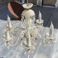 یک جفت لوستر قدیمی