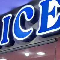 تابلو بدون خط و شکستگی