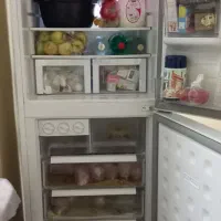 یخچال فریزر در حد نو  الکترو استیل ارتفاع 190