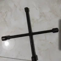 آچار چرخ ماشین