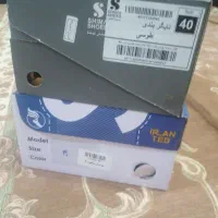 کتونی چرم سایز ۴۰