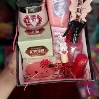 پک ارایشی روز زن و مادر امروز خوشحالش کن|آرایشی، بهداشتی، درمانی|کرمان, |دیوار