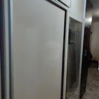 کمد دیواری دودر ریلی های گلاس