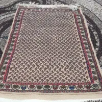 چند عدد فرش سنتی دست بافت ویک عدد تابلو فرش