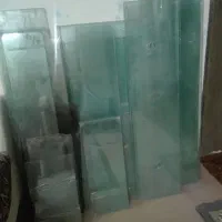 تعدادی شیشه