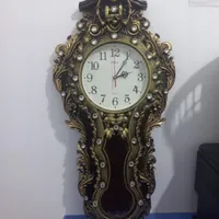 ساعت دیواری
