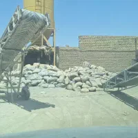 مصالح ساختمانی مهان(ماسه سیمان آجر گچ نخاله سفال)|عمده‌فروشی|قم, بیست متری ولیعصر|دیوار