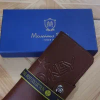 دو عدد کیف پولی بزرگ یکی چرم و دیگری چرم مصنوعی