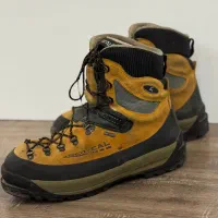 کفش کوه سنگین بوریل سایز۴۴/۵