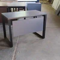 میز مدرن 120*60|دفتر کار|کرج, چهارصد دستگاه|دیوار