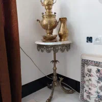 ساعت برنز با سماور و پایه برنز|صنایع دستی و سایر لوازم تزئینی|نورآباد ممسنی, |دیوار