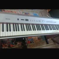 پیانو موکو m500|پیانو، کیبورد، آکاردئون|شیراز, آبیاری|دیوار