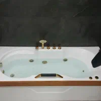وان وجکوزی فایبرگلاس و آکرولیک یک نفره تا شیش نفره
