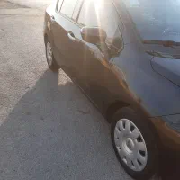 برلیانس ۲۳۰ بدون رنگ