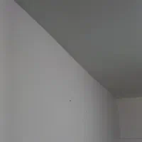 نقاشی ساختمان انجام میشود