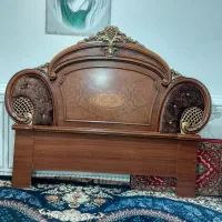 تخت خواب سلطنتی و کلاسیک  درحد نو و تمیز
