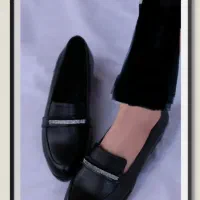 کفش و کالج|کیف، کفش، کمربند|قم, مسجد امام حسن|دیوار