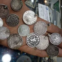 فروش سکه نقره و جمهوری