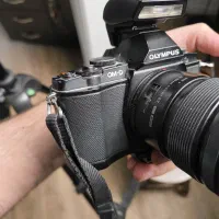 Olympus E-M5 mark 1|دوربین عکاسی و فیلم‌برداری|تهران, صادقیه|دیوار