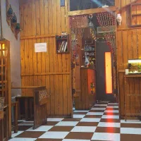 باریستا خانم برای کافه