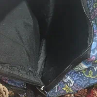 کیف مدرسه و موکت|کیف، کفش، کمربند|ورامین, ورامین|دیوار