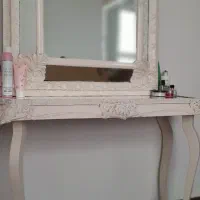 کنسول میز همراه با آینه