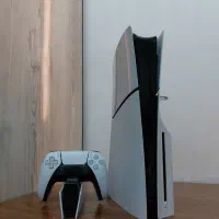 کنسول PS5 Slim دیسک خور اروپا ۱۷ تا گیم پایه شارژر