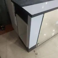 میز آینه دار