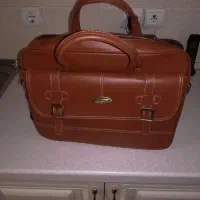 انواع کیف|کیف، کفش، کمربند|اردبیل, |دیوار