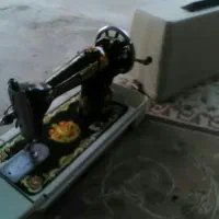 چرخ خیاطی مارشال دو شیر نشان