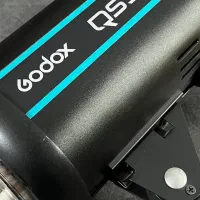 نور گوداکس / 300 QS|دوربین عکاسی و فیلم‌برداری|مشهد, جانباز|دیوار