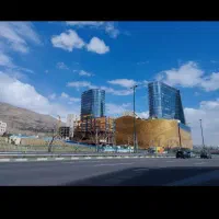 اجاره واحد ۲۰۰متر سند اداری ویو دریاچه