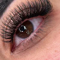 خدمات اکستنشن مژه و لیفت و لمینیت مژه و ابرو|خدمات آرایشگری و زیبایی|تهران, نارمک|دیوار