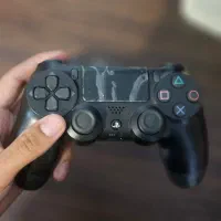 2 عدد دسته بازی مناسب ps4 . Pc