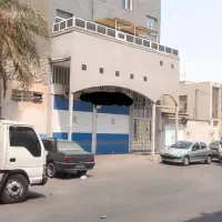 سه طبقه تجاری مسکونی و مغازه چهار راه آبادان|فروش آپارتمان|اهواز, کوی فاطمیه|دیوار
