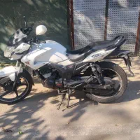 موتور سیکلت هیرو هانک