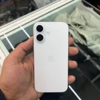آیفون ۱۶ نرمال