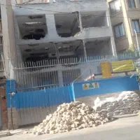 تخریب ساختمان بتنی و کلنگی وخرید اهن الات